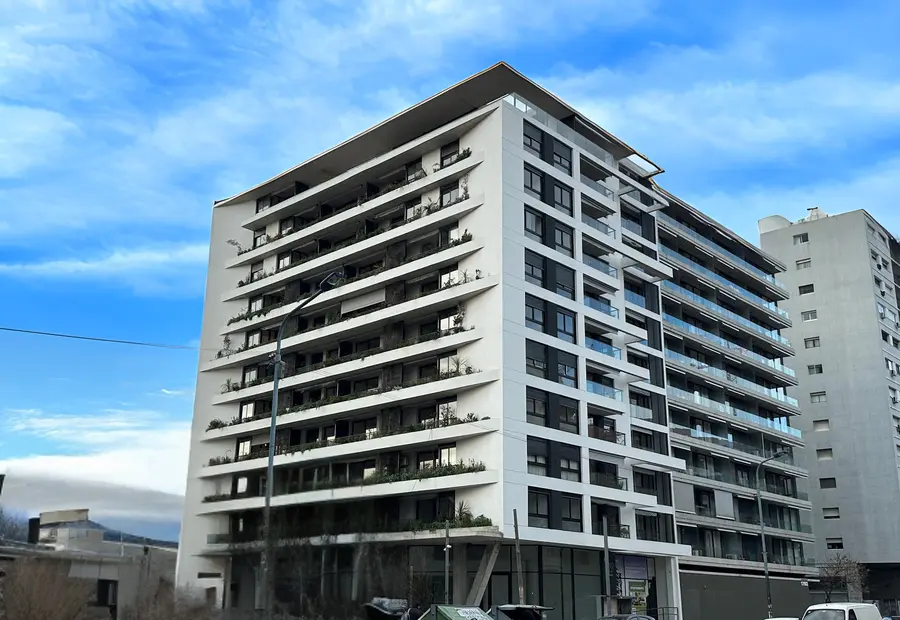 01 Libertador, Aguada — fachada