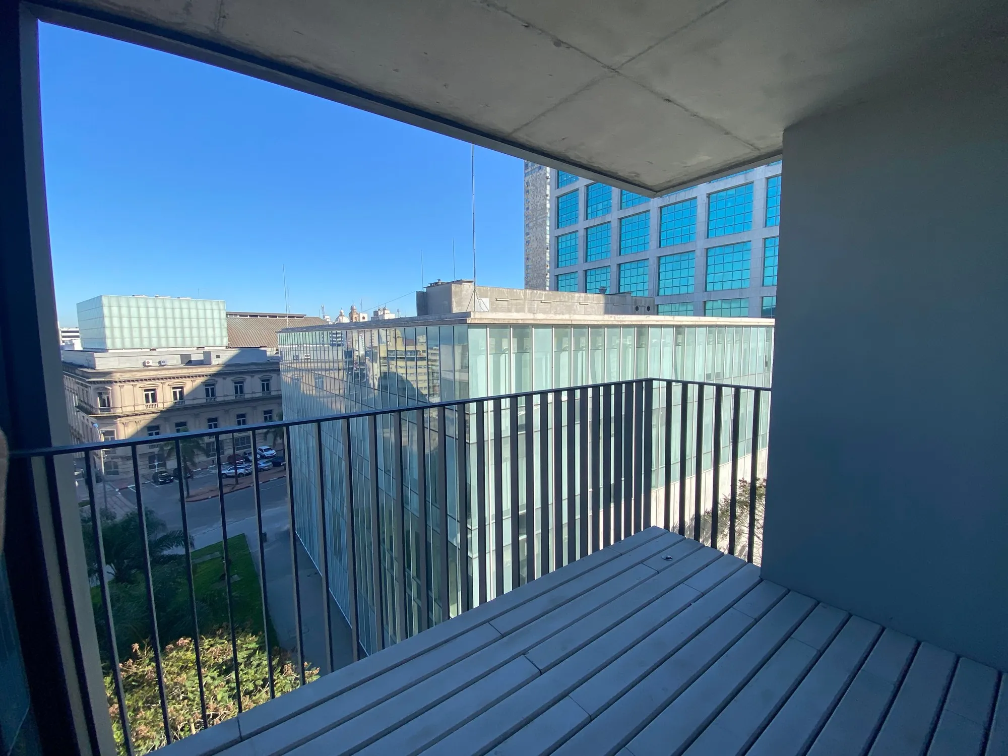 Alma Duc, Centro — imagen 8
