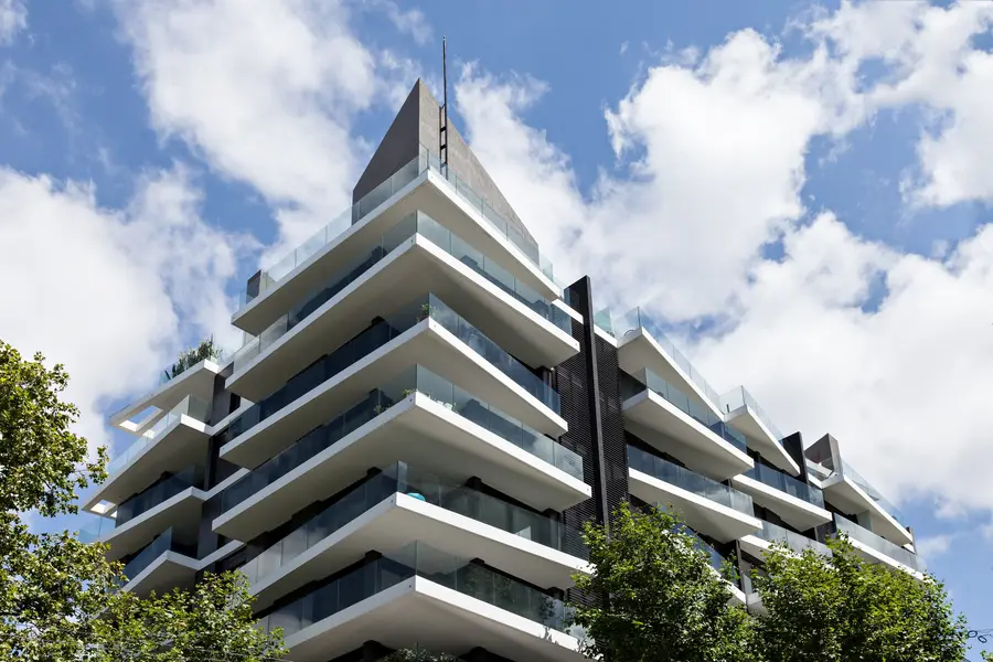 Alma Sur, Barrio Sur — fachada