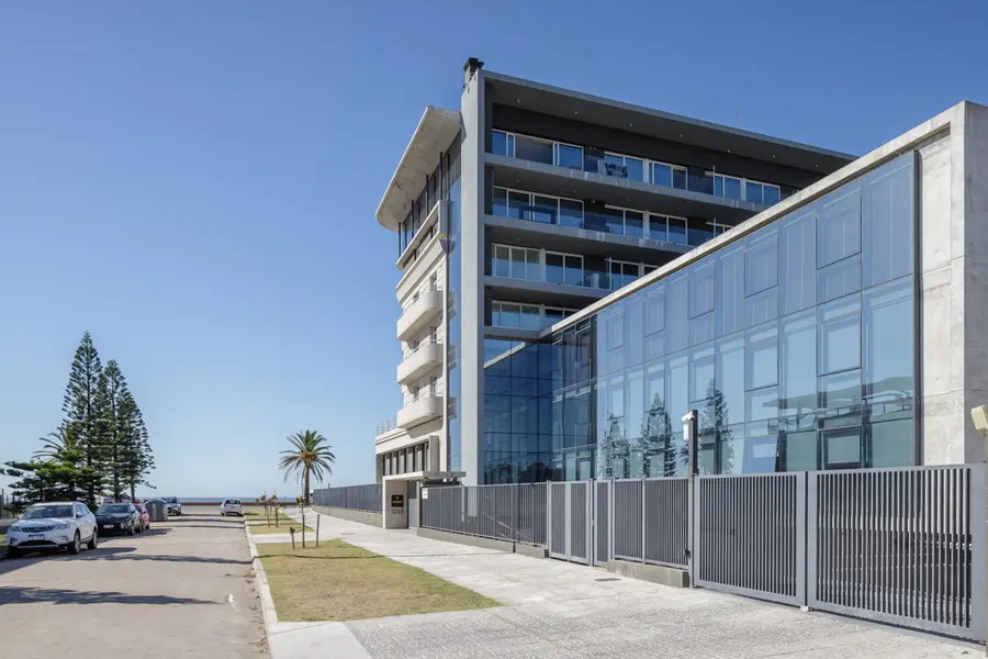 Smart Riviera, Carrasco — fachada